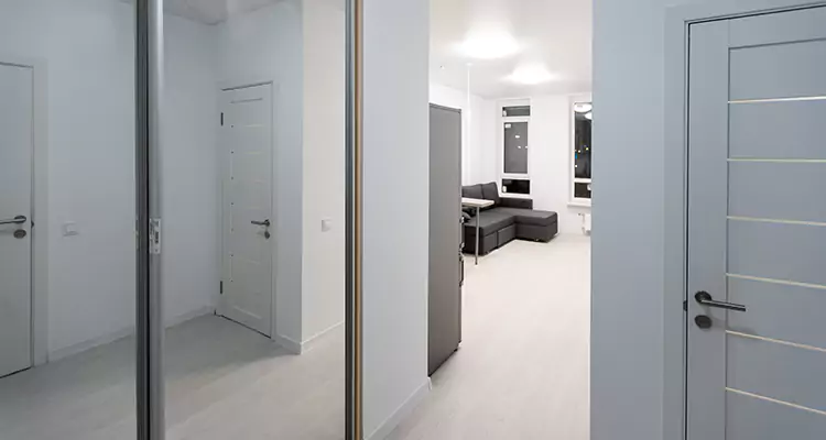 Modern Mirrored Closet Doors Repair in Key West, FL