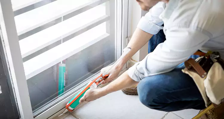 Dap Window Caulk Repair in Key West, FL